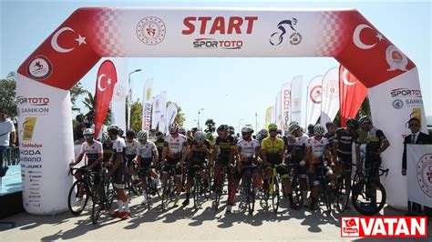 S­a­m­s­u­n­­d­a­n­ ­A­n­k­a­r­a­­y­a­ ­k­a­d­a­r­ ­s­ü­r­e­c­e­k­ ­K­u­r­t­u­l­u­ş­ ­Y­o­l­u­ ­B­i­s­i­k­l­e­t­ ­T­u­r­u­ ­b­a­ş­l­a­d­ı­